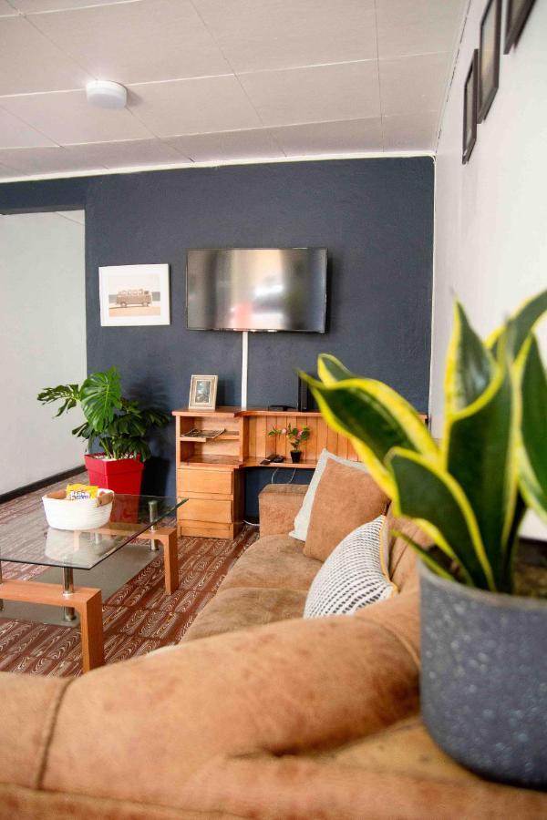 5 Min From The Airport - Perfect Stop Alajuela Extérieur photo